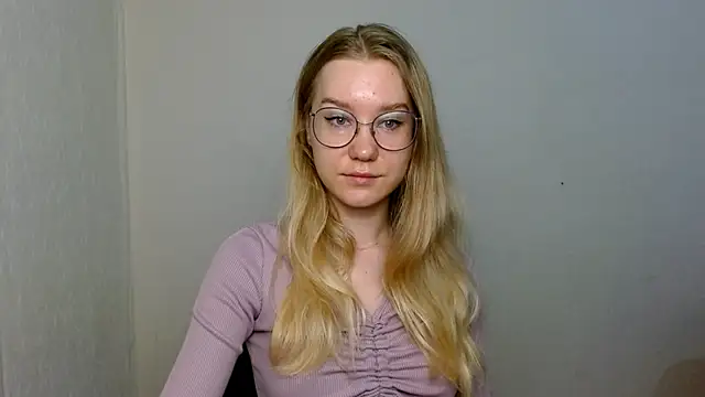 cindi hot online show from November 27, 2025, 9:44 am