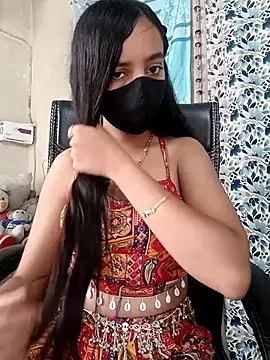 Snapshot of Parinaaz18 chatting on September 17, 2025, 3:08 am Parinaaz18 online show from September 17, 2025, 3:08 am