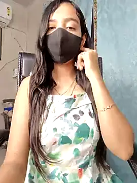 Parinaaz18 online show from December 3, 2025, 1:46 am