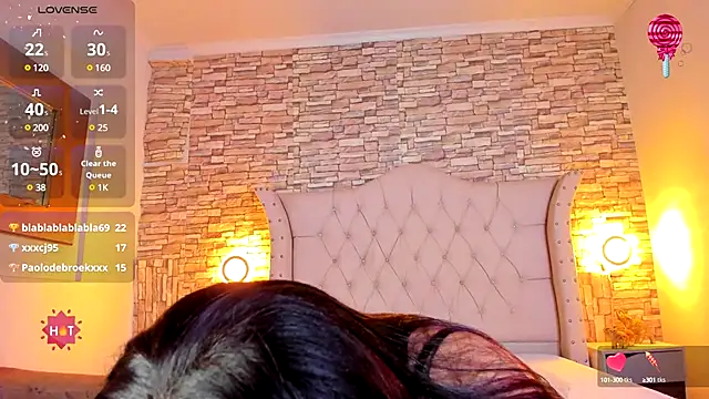 Gina Myers online show from December 4, 2024, 6:28 pm