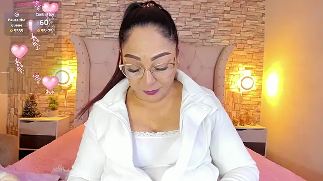 Gina Myers online show from January 21, 2025, 12:39 pm
