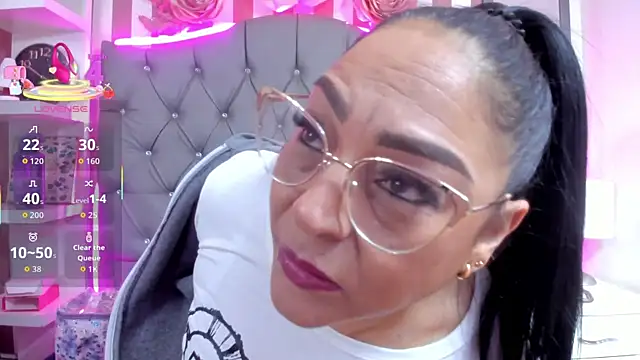 Gina Myers online show from November 9, 2025, 12:36 pm