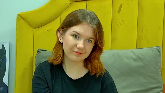 LessySmith online show from November 10, 2025, 4:17 pm