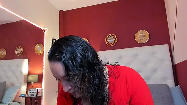 jessi lovers online show from February 12, 2025, 2:32 pm