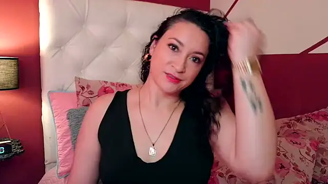 jessi lovers online show from February 25, 2025, 4:10 pm