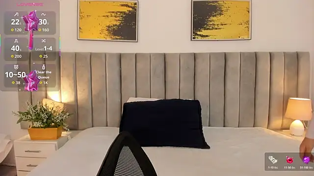 Snapshot of kareena_basu chatting on February 13, 2026, 3:35 am kareena basu online show from February 13, 2026, 3:35 am