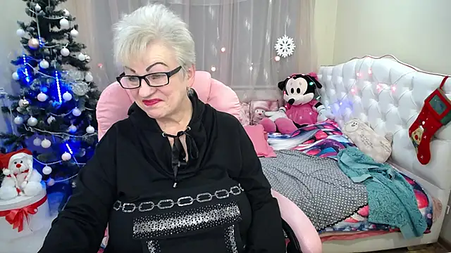 KayleSmoll online show from December 28, 2024, 1:29 am