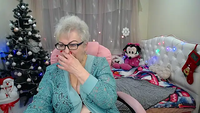 KayleSmoll online show from December 31, 2024, 1:36 am