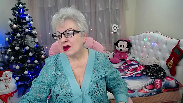 KayleSmoll online show from January 3, 2025, 7:18 pm