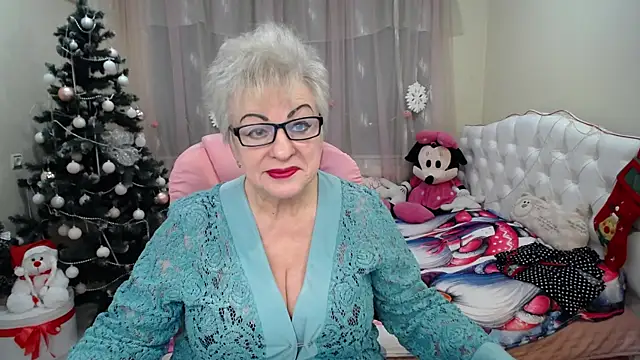 KayleSmoll online show from January 4, 2025, 7:13 pm