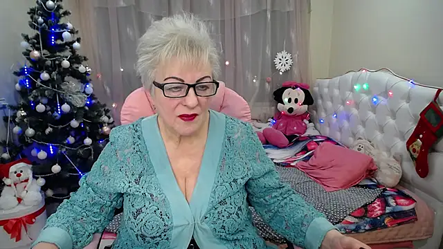 KayleSmoll online show from January 18, 2025, 4:37 am