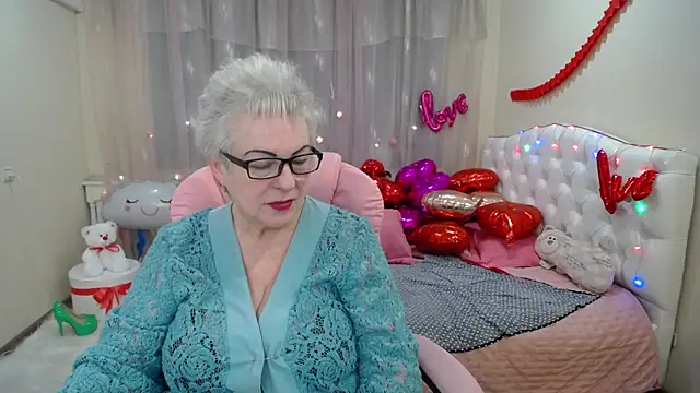 KayleSmoll online show from February 9, 2025, 1:22 am
