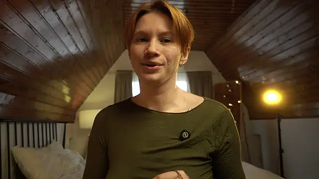 AkaneiroDemon online show from October 2, 2025, 12:45 pm