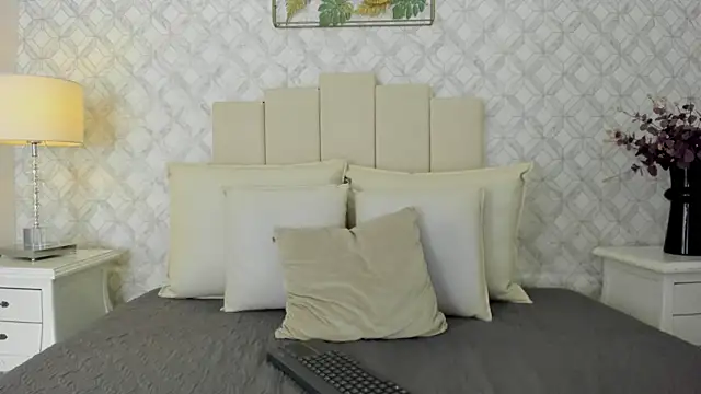 MarianaSanz online show from September 10, 2025, 2:17 pm