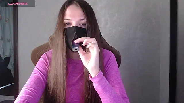 Snapshot of BlackM00n8 chatting on October 7, 2025, 7:49 am BlackM00n8 online show from October 7, 2025, 7:49 am
