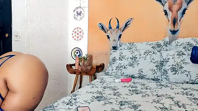 Snapshot of GiantBootyMilf chatting on March 14, 2026, 10:26 pm GiantBootyMilf online show from March 14, 2026, 10:26 pm