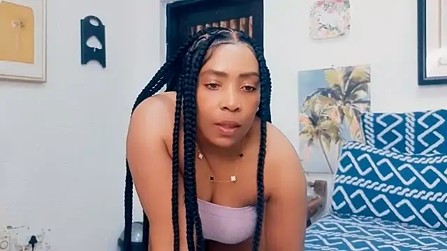 Snapshot of GiantBootyMilf chatting on May 18, 2026, 8:03 pm GiantBootyMilf online show from May 18, 2026, 8:03 pm
