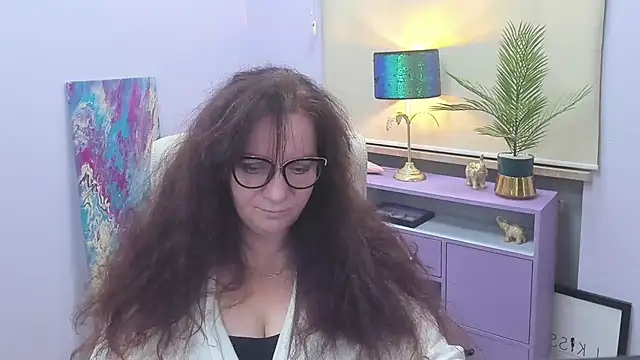 Alice xHeart online show from January 16, 2025, 6:03 am