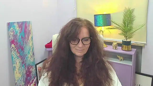 Alice xHeart online show from January 21, 2025, 8:52 am