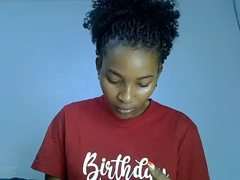 cute-alexis online show from September 21, 2025, 9:55 am