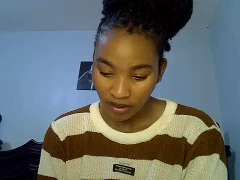 cute-alexis online show from June 20, 2026, 8:17 am
