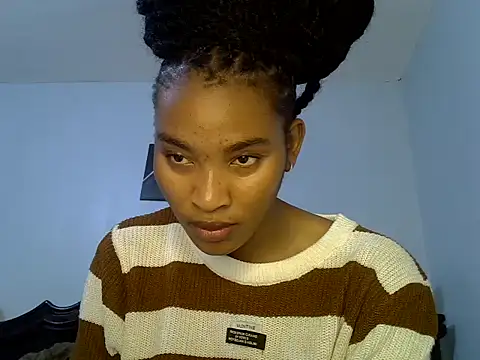 cute-alexis online show from June 21, 2026, 8:17 am