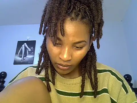 cute-alexis online show from July 8, 2026, 5:23 am