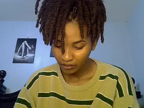 cute-alexis online show from July 10, 2026, 5:45 am