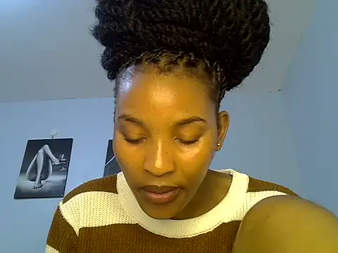 cute-alexis online show from July 25, 2026, 8:56 am