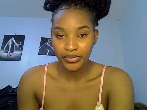 cute-alexis online show from July 28, 2026, 9:36 pm