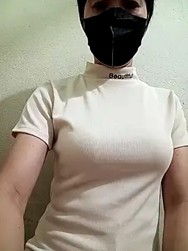 Snapshot of YunLem chatting on February 17, 2025, 3:09 pm YunLem online show from February 17, 2025, 3:09 pm