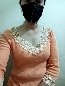 Snapshot of YunLem chatting on February 21, 2025, 12:50 pm YunLem online show from February 21, 2025, 12:50 pm