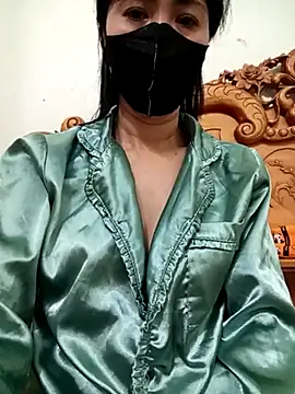 Snapshot of YunLem chatting on February 26, 2025, 7:09 am YunLem online show from February 26, 2025, 7:09 am