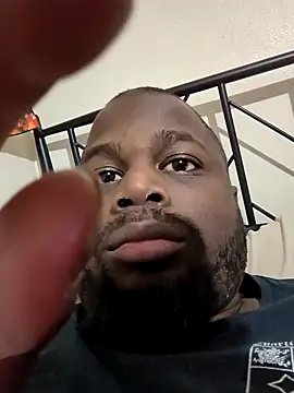 Snapshot of goodboybaddaddy chatting on January 10, 2025, 3:18 am goodboybaddaddy online show from January 10, 2025, 3:18 am