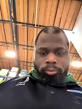 goodboybaddaddy online show from February 5, 2026, 6:34 pm