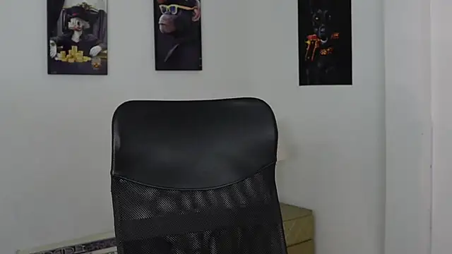 Hazzan Velez online show from March 23, 2026, 10:03 pm