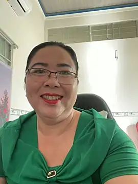 Snapshot of NDith chatting on March 1, 2025, 12:50 am NDith online show from March 1, 2025, 12:50 am