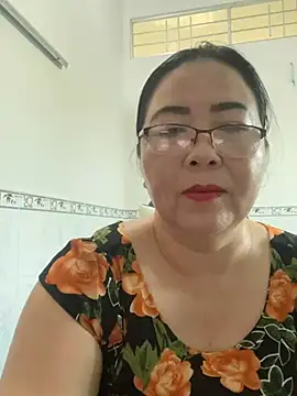 Snapshot of NDith chatting on March 2, 2025, 7:54 am NDith online show from March 2, 2025, 7:54 am