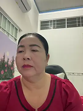 Snapshot of NDith chatting on March 4, 2025, 12:12 pm NDith online show from March 4, 2025, 12:12 pm