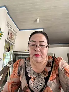 Snapshot of NDith chatting on March 13, 2025, 1:43 am NDith online show from March 13, 2025, 1:43 am