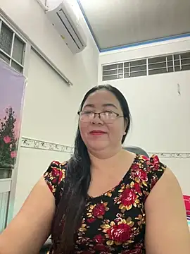 Snapshot of NDith chatting on March 14, 2025, 11:56 am NDith online show from March 14, 2025, 11:56 am