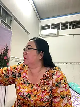 Snapshot of NDith chatting on September 9, 2025, 9:36 pm NDith online show from September 9, 2025, 9:36 pm