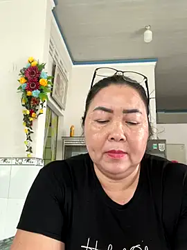Snapshot of NDith chatting on September 29, 2025, 4:06 am NDith online show from September 29, 2025, 4:06 am