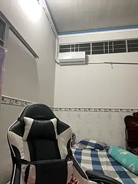 NDith online show from November 1, 2025, 10:23 pm