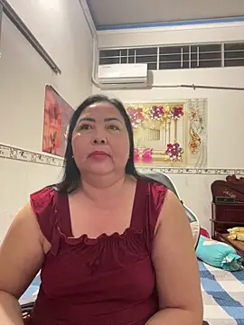 Snapshot of NDith chatting on February 19, 2026, 11:01 pm NDith online show from February 19, 2026, 11:01 pm