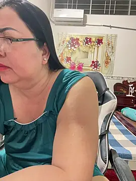 Snapshot of NDith chatting on March 22, 2026, 10:02 pm NDith online show from March 22, 2026, 10:02 pm