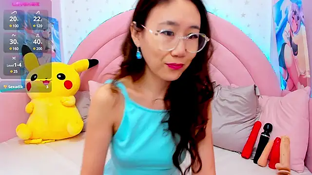 Nao  Chan  online show from December 12, 2024, 1:32 am