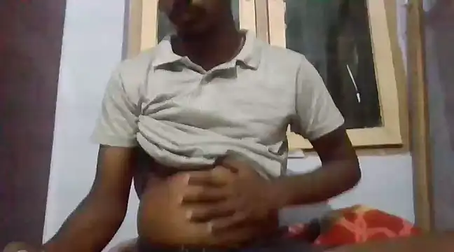 Snapshot of TeluguModda99 chatting on January 3, 2025, 4:27 pm TeluguModda99 online show from January 3, 2025, 4:27 pm