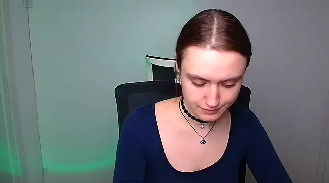 Gabriellagirl online show from March 18, 2025, 8:15 pm