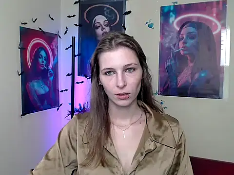 Snapshot of StrangerGi chatting on September 18, 2025, 12:18 pm StrangerGi online show from September 18, 2025, 12:18 pm